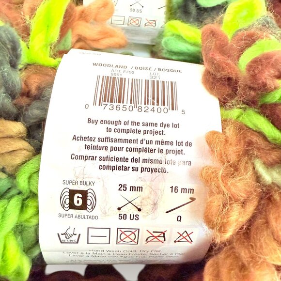 Lot of 3 Red Heart Boutique Swerve Yarn Woodland Color Super Bulky 6 - Picture 3 of 3